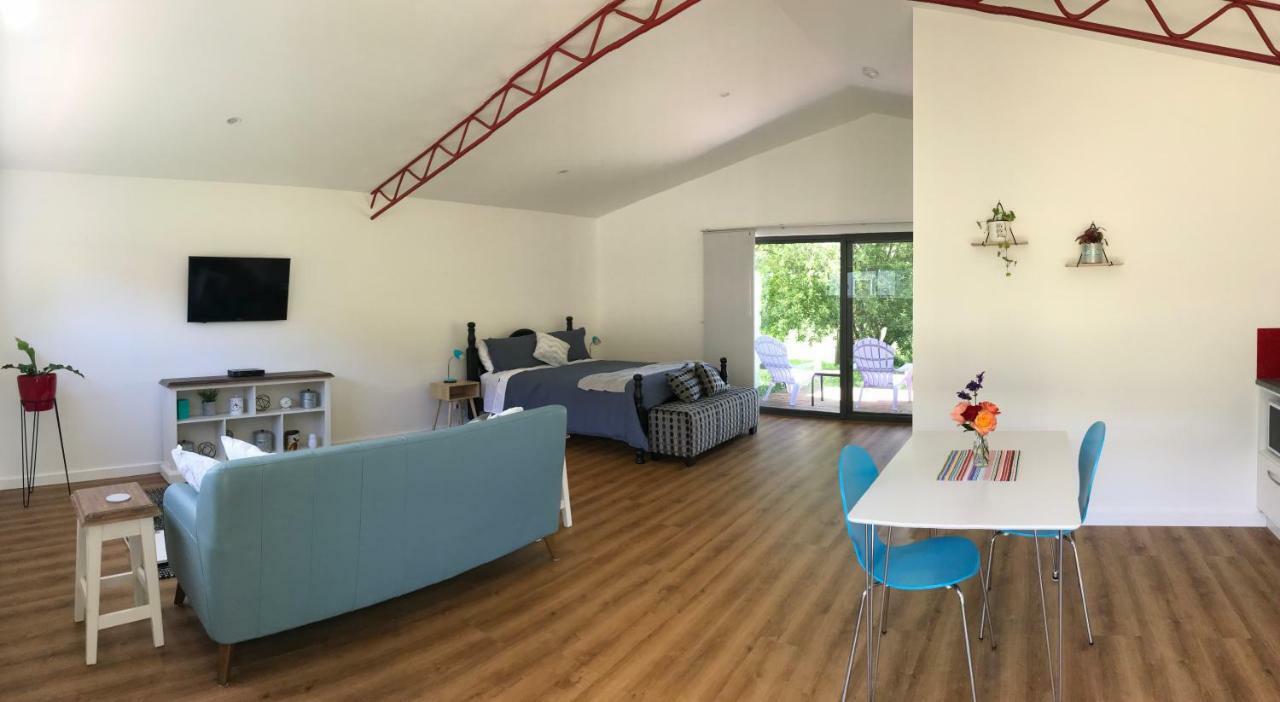 Appartement Langleys Port Campbell Hobby Farm Extérieur photo